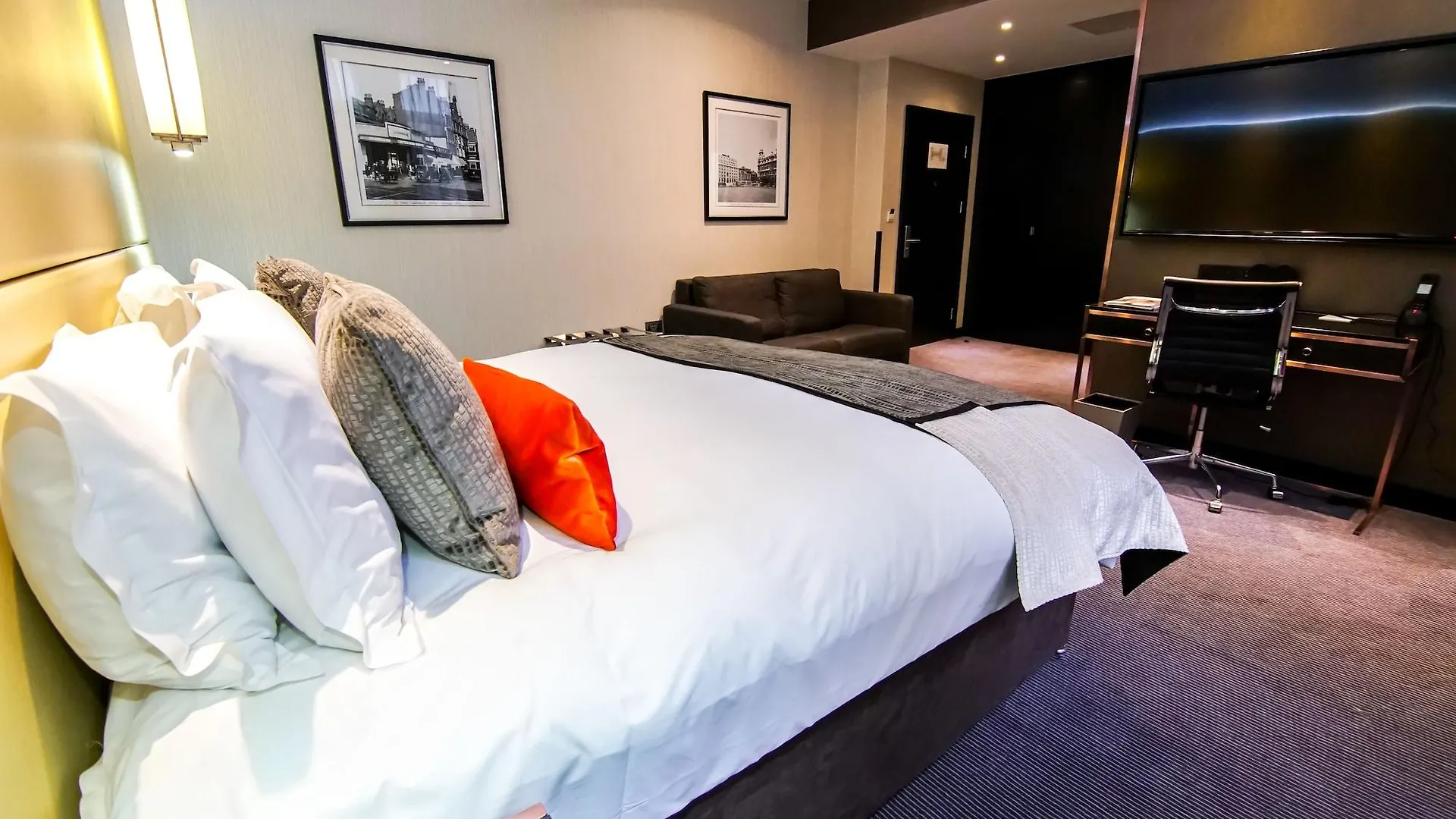 Montcalm Royal London House, London City