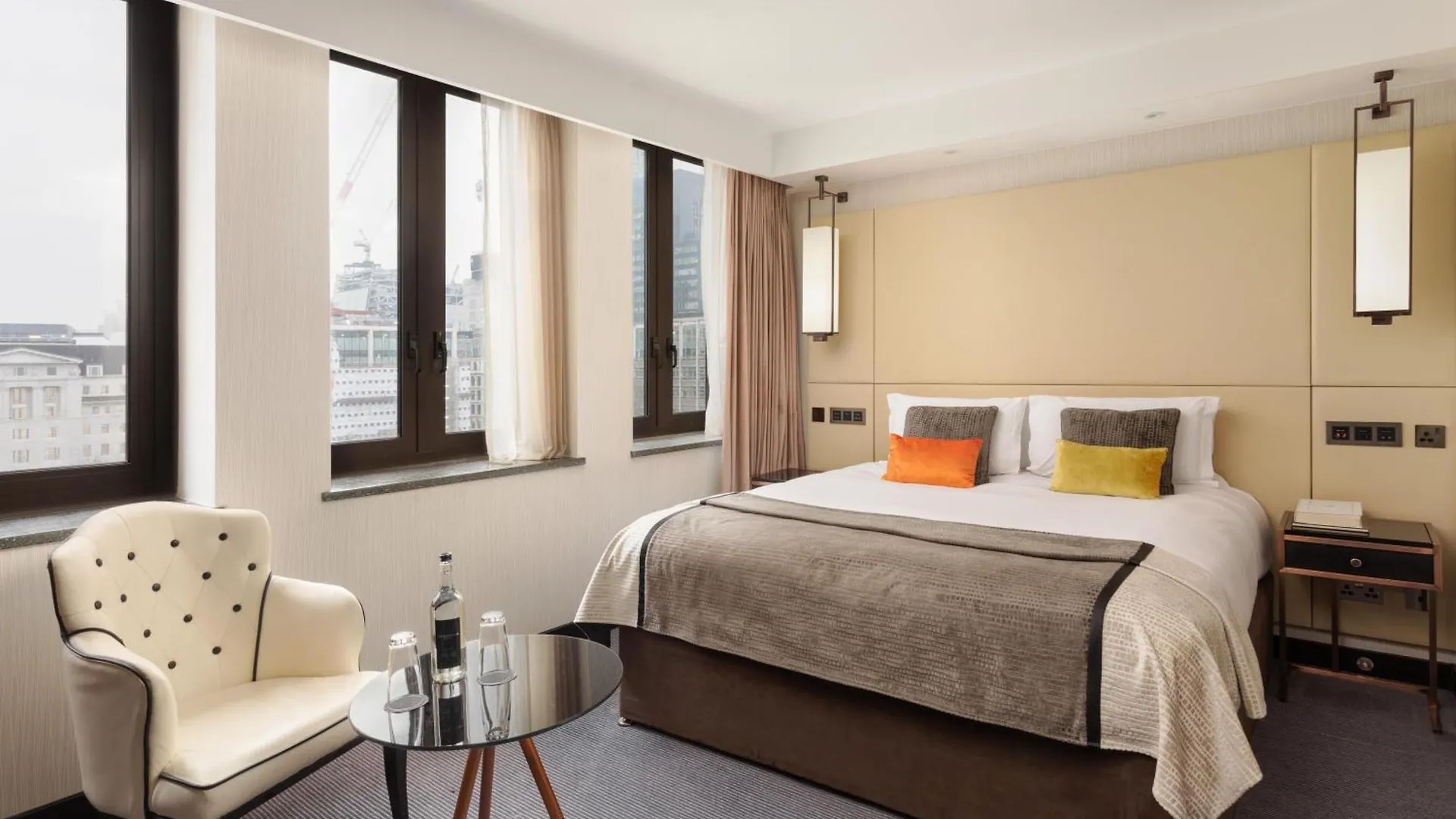 Montcalm Royal London House, London City